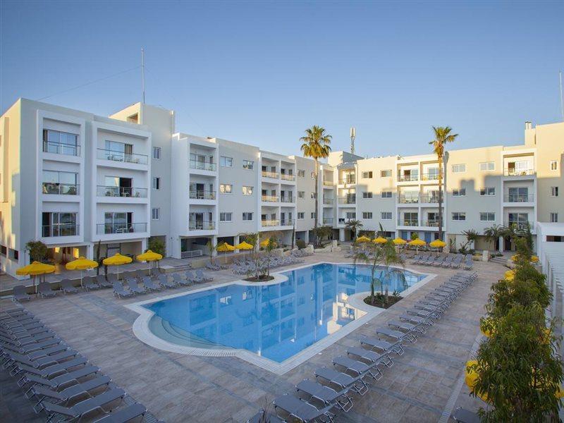 Hotel Mayfair Gardens Paphos Exterior foto